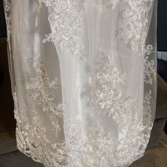 Baby Infant Girls Ivory Long Party Christening Gown with Bonnet 12-18 months NEW - Picture 10 of 14